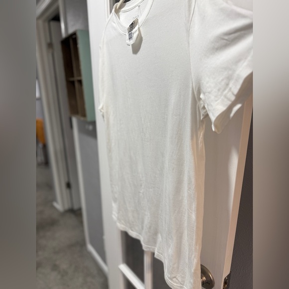 NWT Quince Cotton Modal Crew Neck Tee - Picture 6 of 11